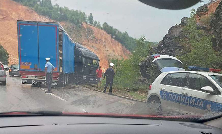slijetanje.jpg
